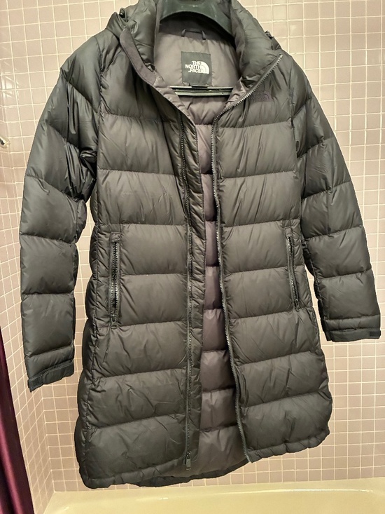 The North Face Jackets & Blazers - Women's The North Face  Black Puffer Coat Sz M